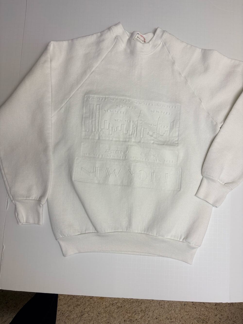 Vintage 80s 90s New York NYC Sweatshirt Fruit of the Loom USA White Embossed Med